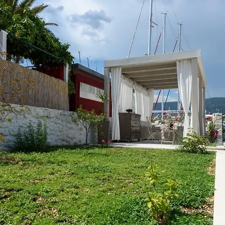 Studio Tironi 2 -sonja Apartment
