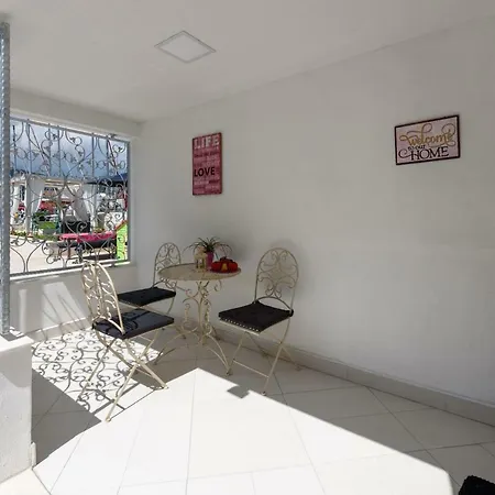 Studio Tironi 2 -sonja Apartment Trogir